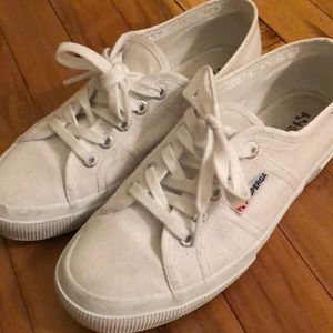 Superga Unisex 2750 Cotu Classic Sneaker